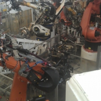 Budowa linii produkcyjnych, automatyka przemysłowa i prefabrykacja szaf sterowniczych. ETB Elektrotechnik.